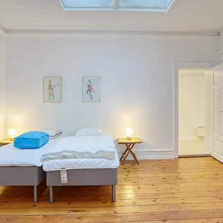 4 Person In Nakskov-by Traum *